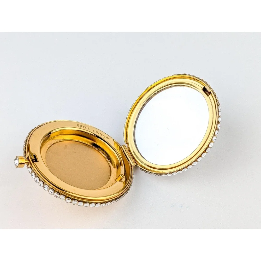 Where It's At - Vintage Estée Lauder @ Compact | Nerdcore Vanity Case |